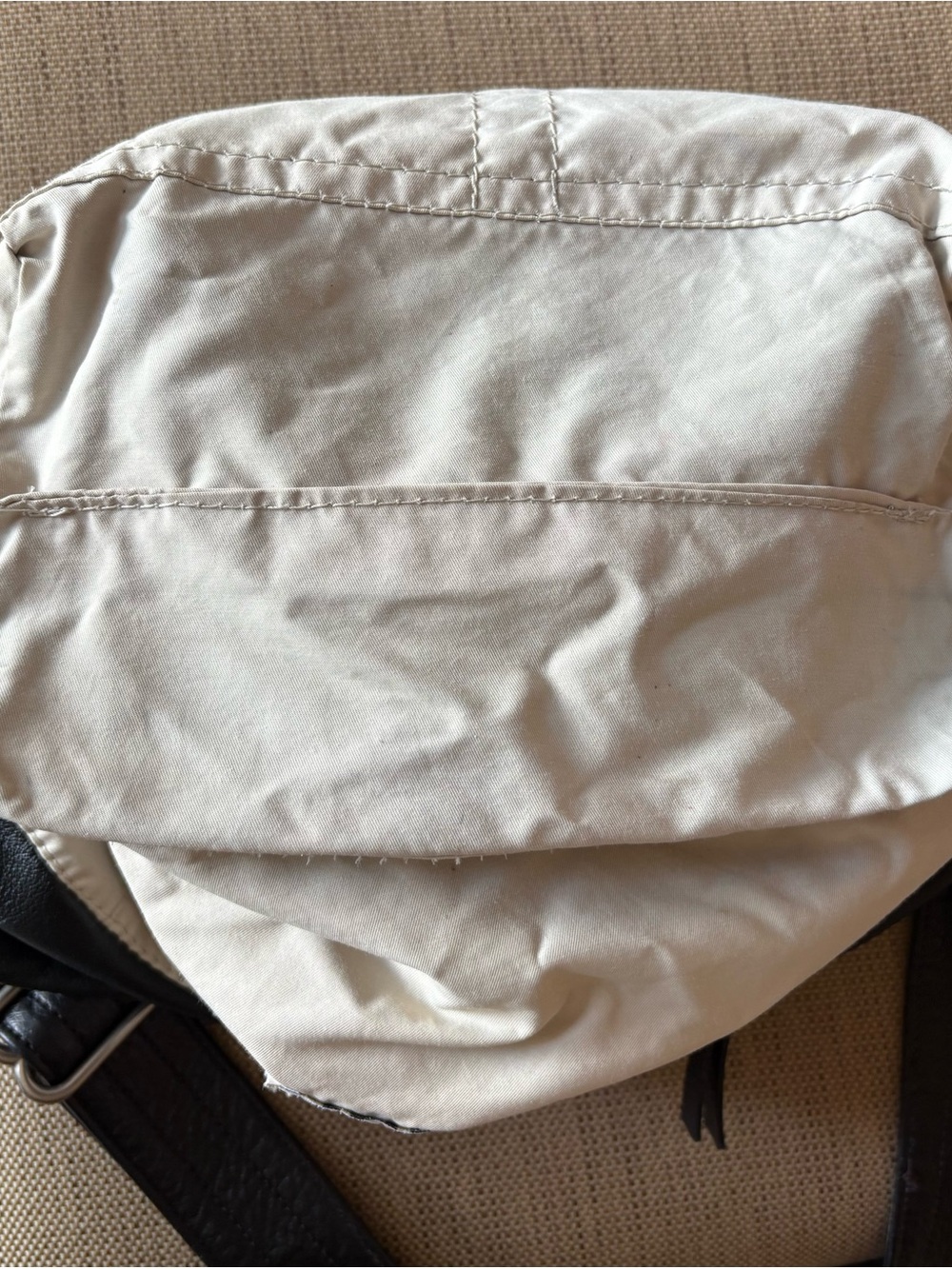 Rough & Tumble Leather Shoulder Bag in meticulous condition! - Picture 12 of 12